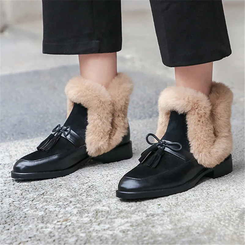Black and beige fur ankle boots - Image 5