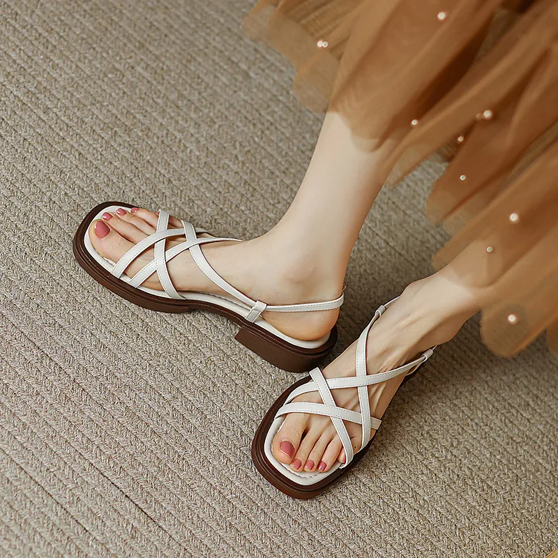 Genuine leather low heel sandals for women - Image 4