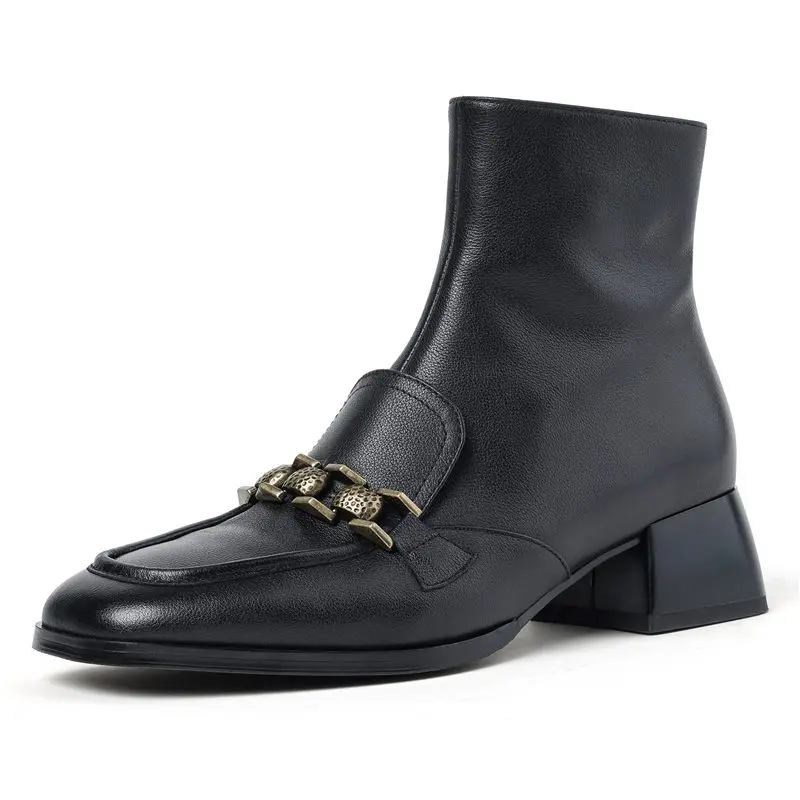 Genuine leather ankle boots with zipper and mid heels - Image 7