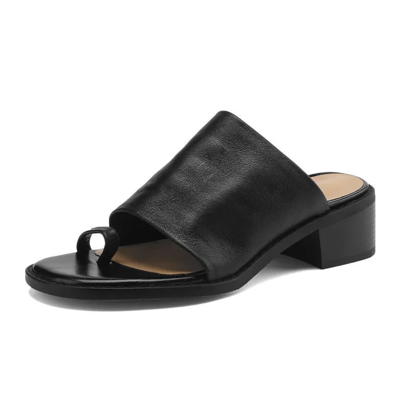 Vintage chunky leather sandals with thick heels - Image 5