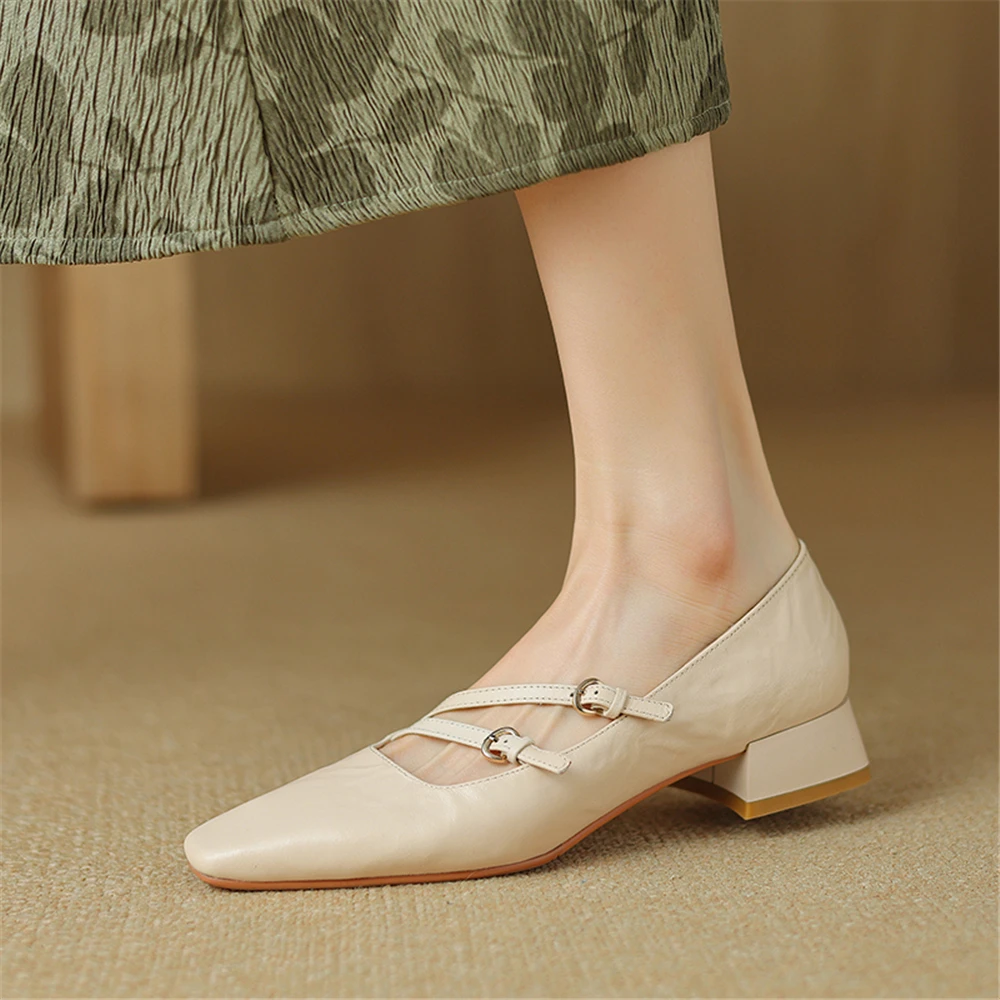 Thick heeled leather pumps with buckles - Image 2