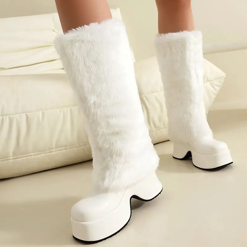 Fashion snow boots with chunky heels and square toe - Image 10
