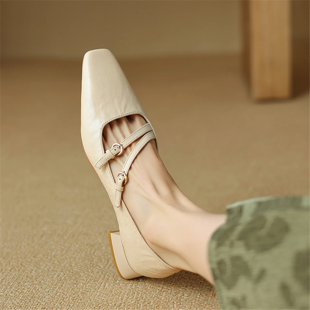 Thick heeled leather pumps with buckles - Image 8