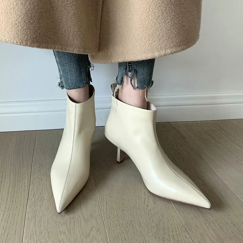Genuine leather ankle boots with thin high heels - Image 2