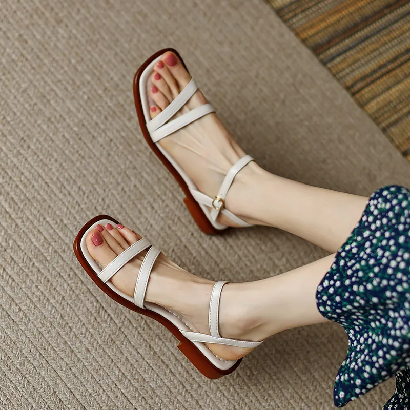 Classic leather low heeled sandals for office and casual wear - Image 3