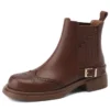 Retro slip-on ankle chelsea boots in genuine leather with buckle and square heels