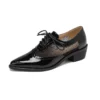 Pointed cowhide oxford shoes with breathable mesh and lace-up design