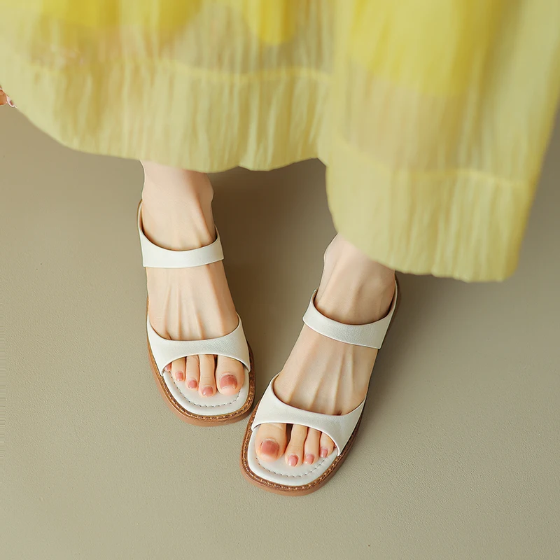 Genuine leather thick heel casual slippers - Image 3