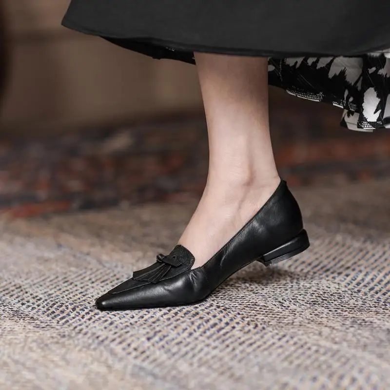 Genuine leather low heels pointed toe vintage office shoes - Image 9
