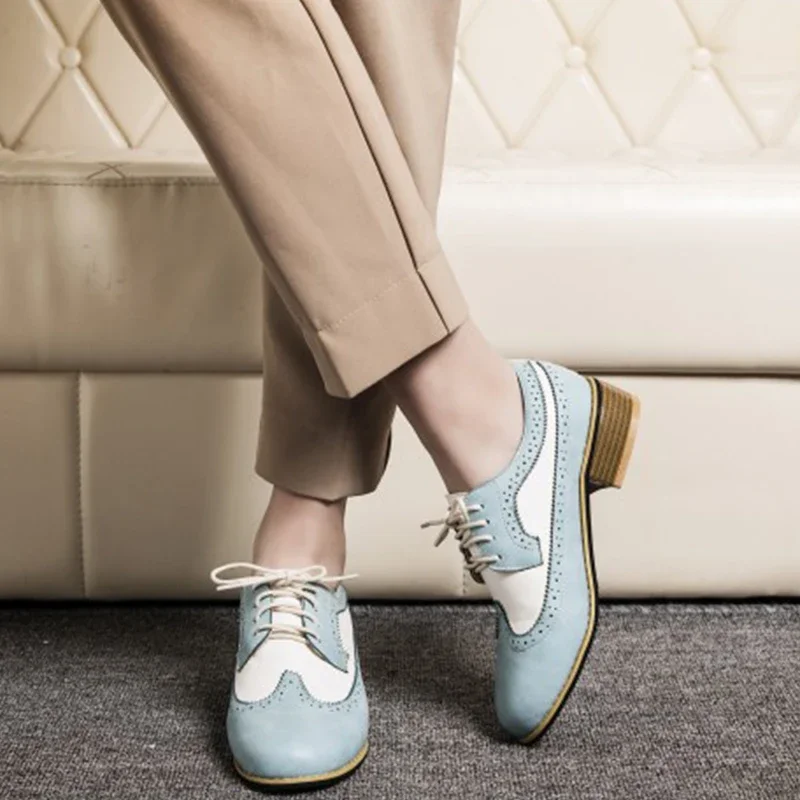 Mixed color brogue lace-up pumps with hollow design - Image 6