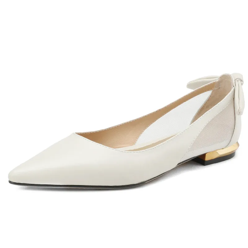 Beige pointed toe flats - Image 4