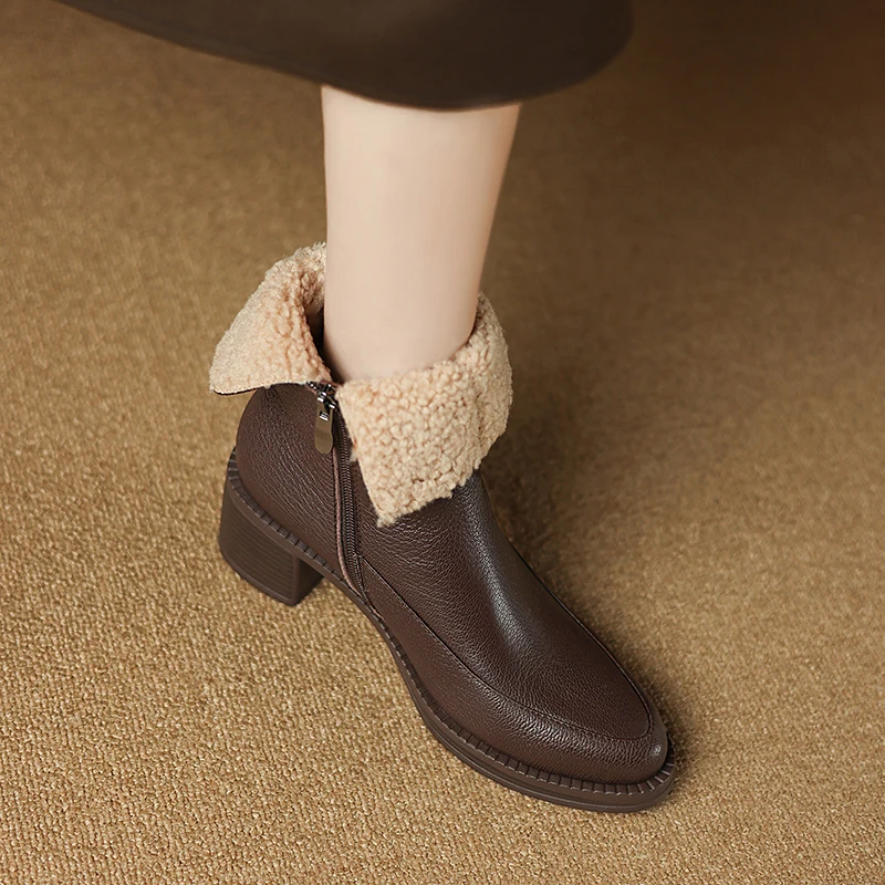 Genuine leather winter ankle boots with velvet lining and zipper - Image 6