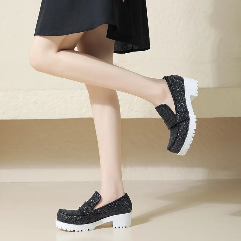 Sequin round toe slip-on pumps with thick heels - Image 3