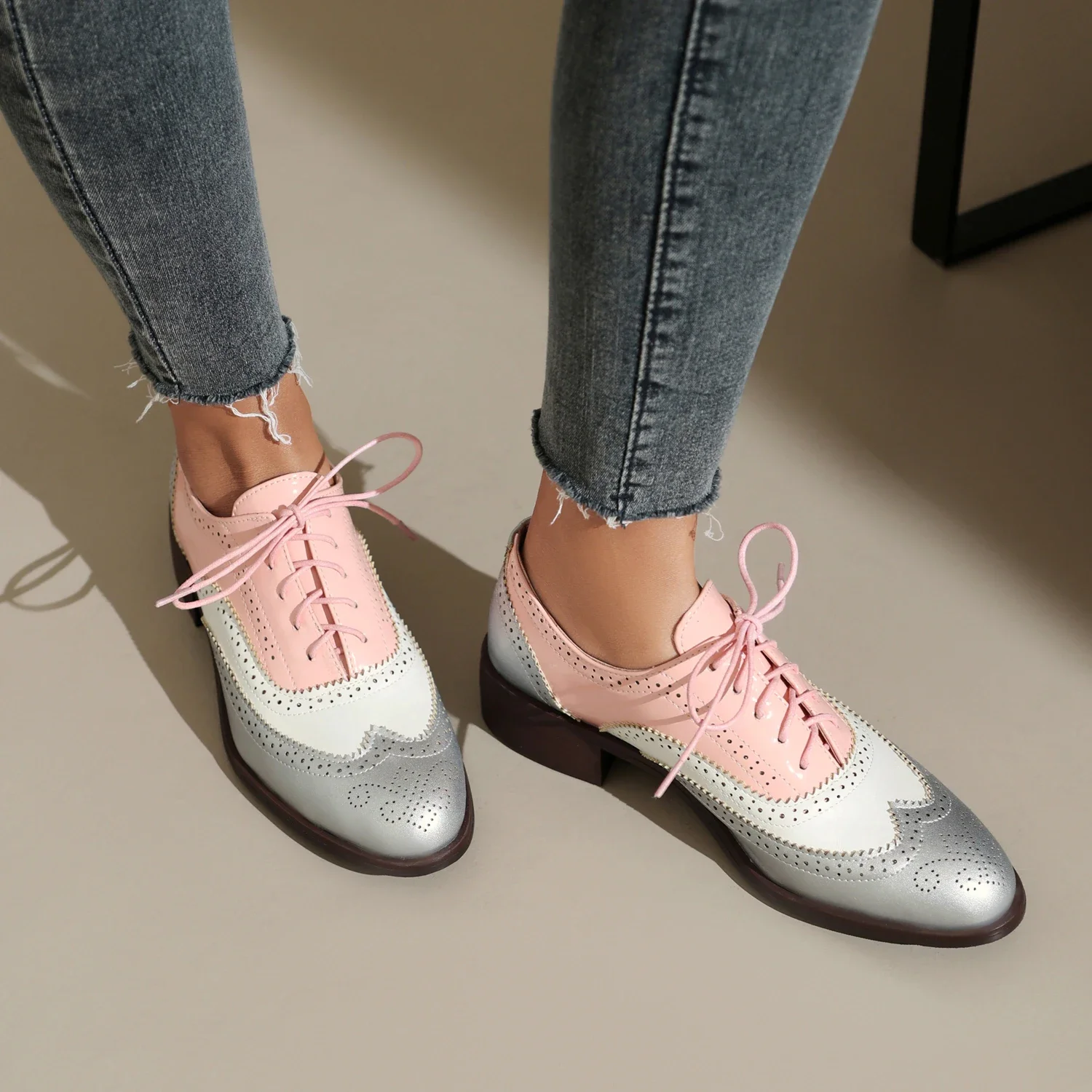 Spliced retro lace-up brogue loafers - Image 4