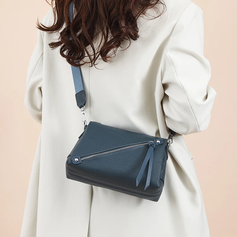 Genuine leather three-layer crossbody bag - Image 2