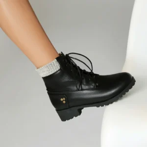 Sb68eaf4eedec45d3901959321167b457M-1.webp Ankle boots with lace-up design and platform sole