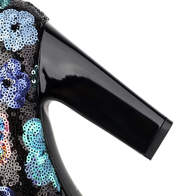 Plus size ankle boots with block heels and round toe - Image 6