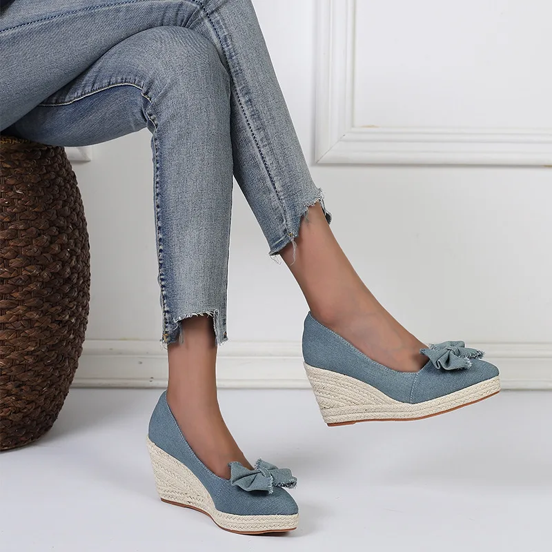 Blue canvas wedge espadrilles pointed toe slip-on pumps - Image 5