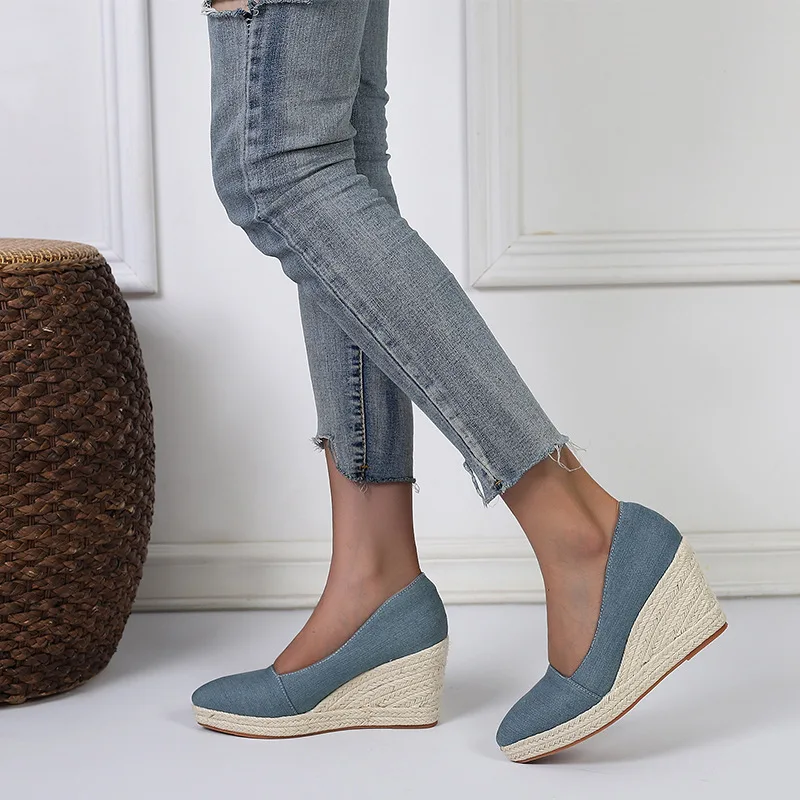 Blue canvas wedge espadrilles pointed toe slip-on pumps - Image 3