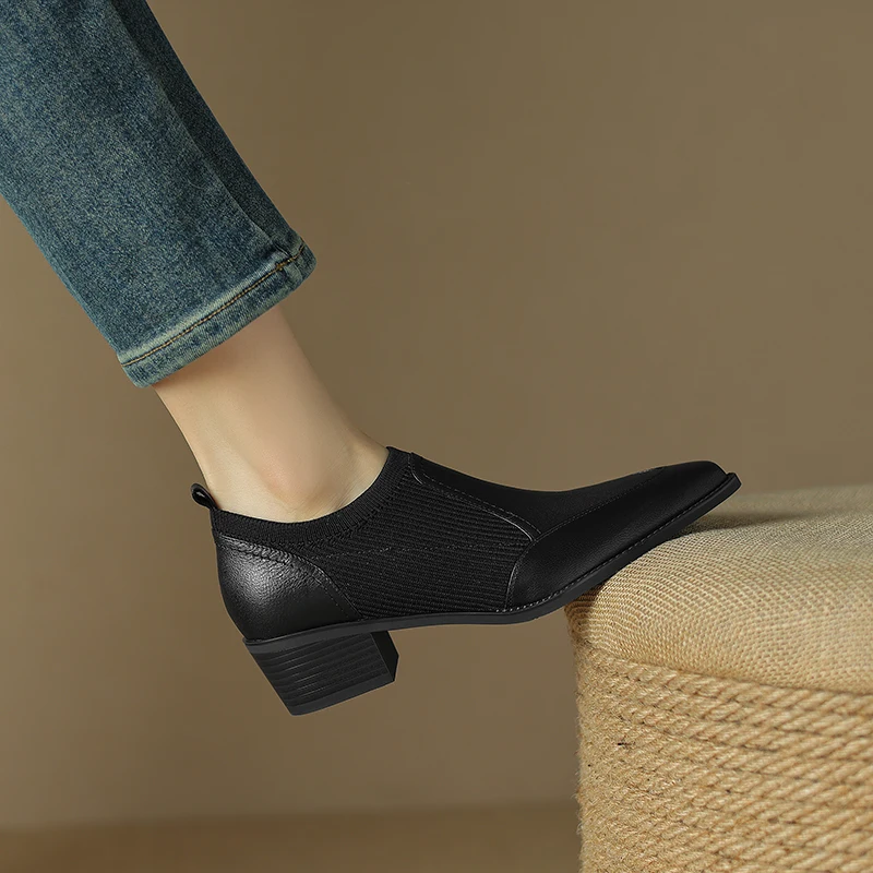 Sheepskin leather pointed toe slip-on pumps with square med heels - Image 8