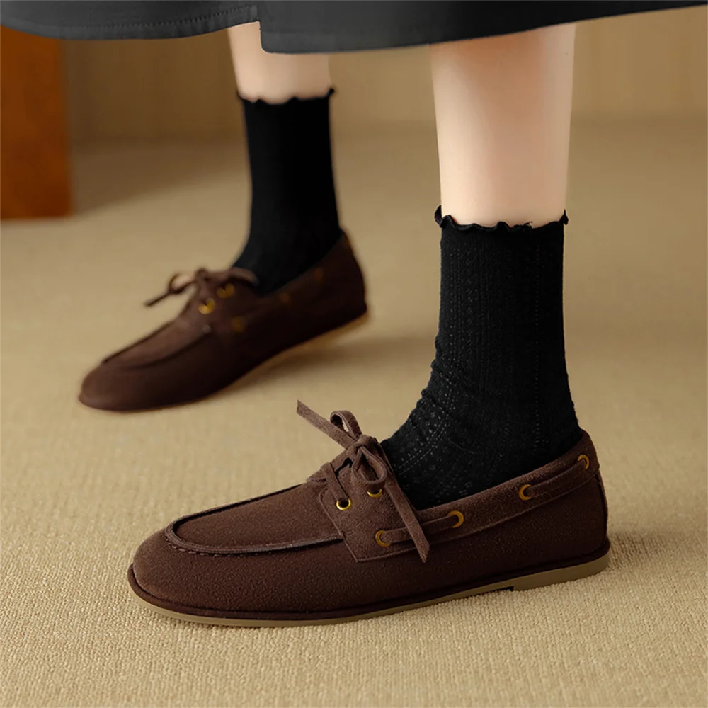 Suede leather lace-up loafers with bowtie detail - Image 4