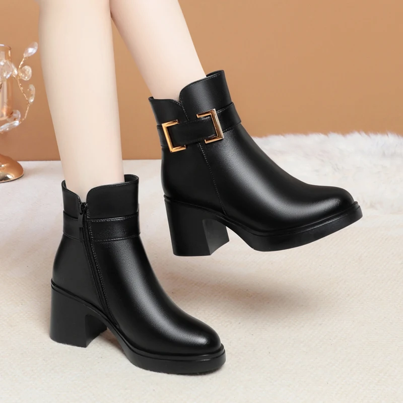 Genuine leather high heel ankle boots with wool lining - Image 4