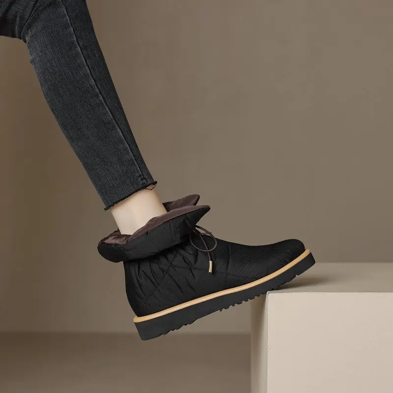 Wool insole winter snow boots with lace up design - Image 3