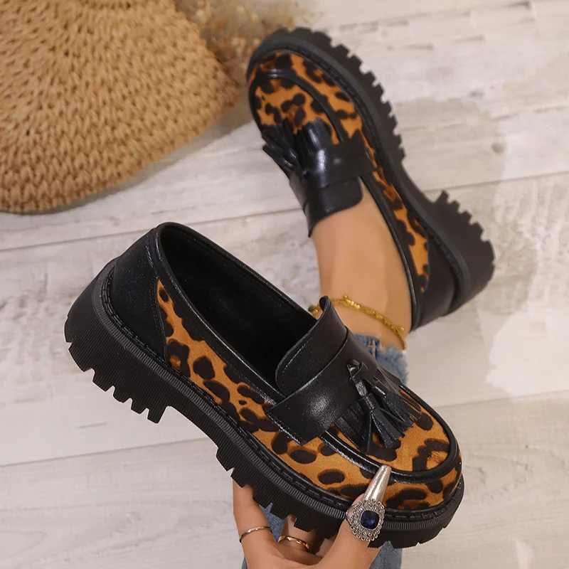 Faux suede leopard platform loafers with tassels - Image 6