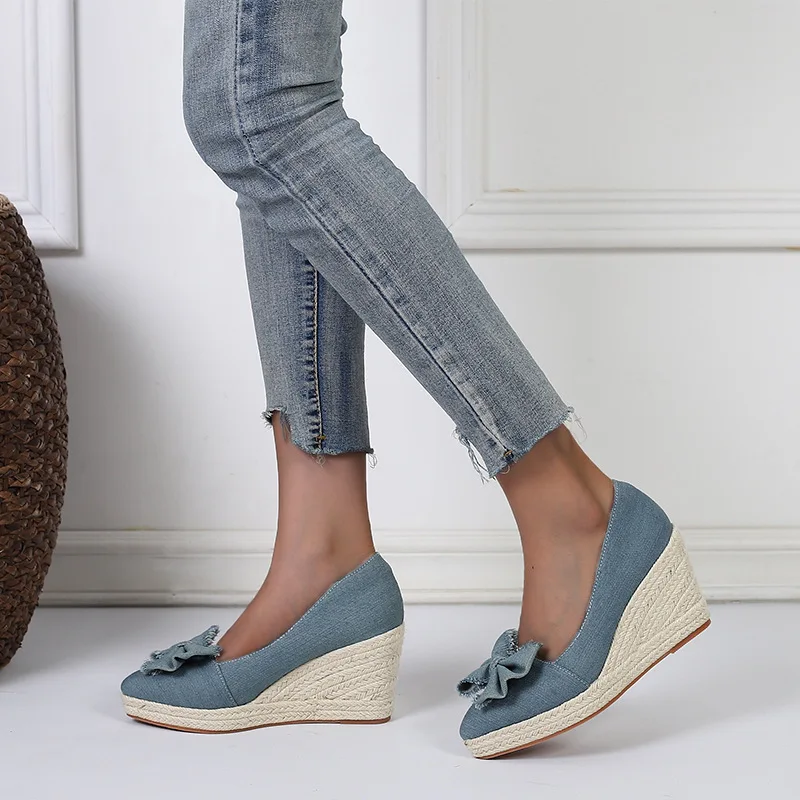 Blue canvas wedge espadrilles pointed toe slip-on pumps - Image 2